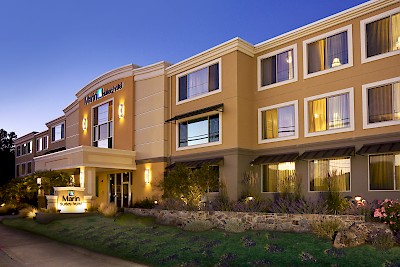 Marin Suites Hotel image
